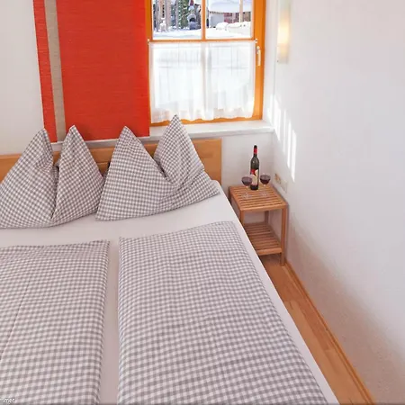 Hochegg Apartment *